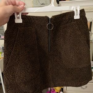 Cheetah zipper skirt